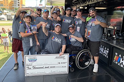 Hunter Mullins wins NASCAR Heat Champions Road To Miami Finals