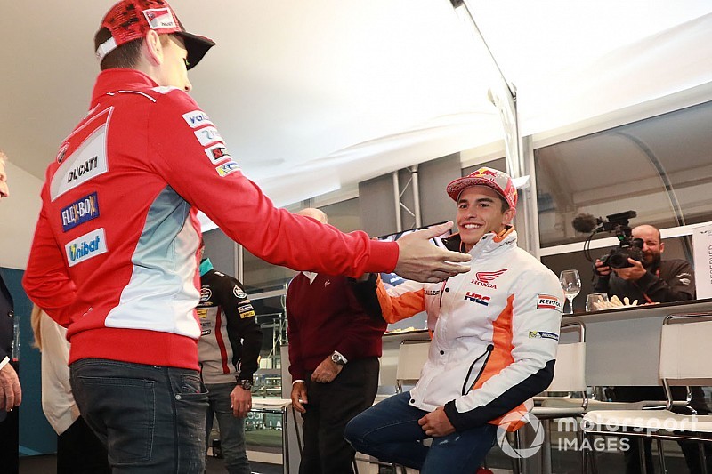 Lorenzo en Marquez niet topfit voor test in Valencia