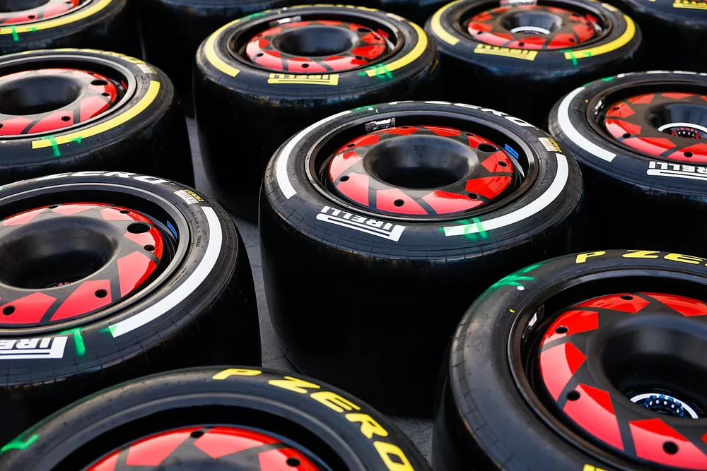 Pneumatici Pirelli