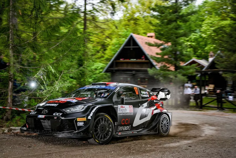 S&eacute;bastien Ogier, Vincent Landais, Toyota Gazoo Racing WRT Toyota GR Yaris Rally1