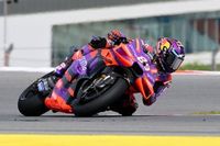 Mart&iacute;n domina el caos en Portugal; primer podio para Acosta