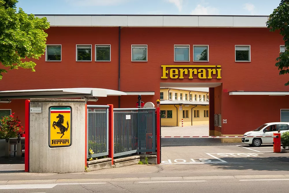 L'embl&eacute;matique usine de Maranello de Ferrari &agrave; Mod&egrave;ne