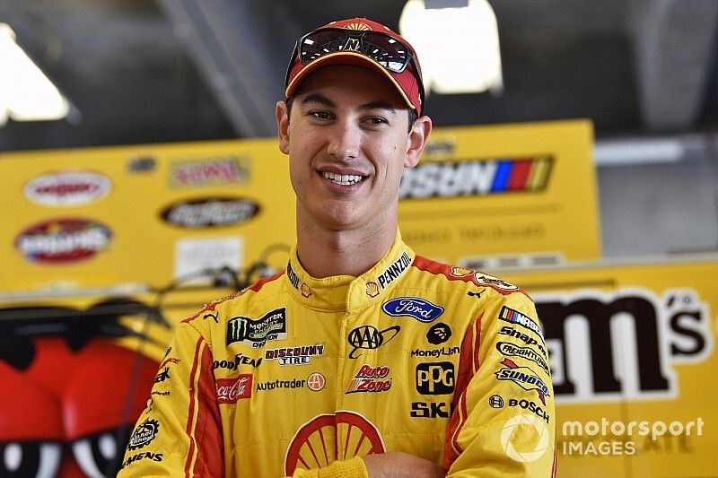  Joey Logano, Team Penske, Ford Mustang Shell Pennzoil