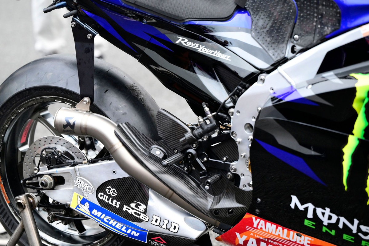 F1 | Yamaha:  solo un giro per lo scarico lungo sulla M1 di Quartararo