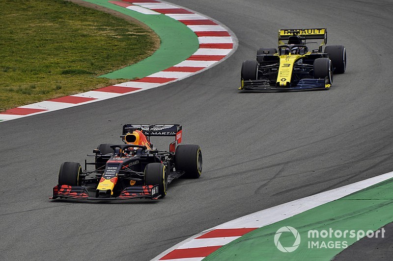 Ricciardo ofrece un poco de esperanza de que la nueva normativa funciona