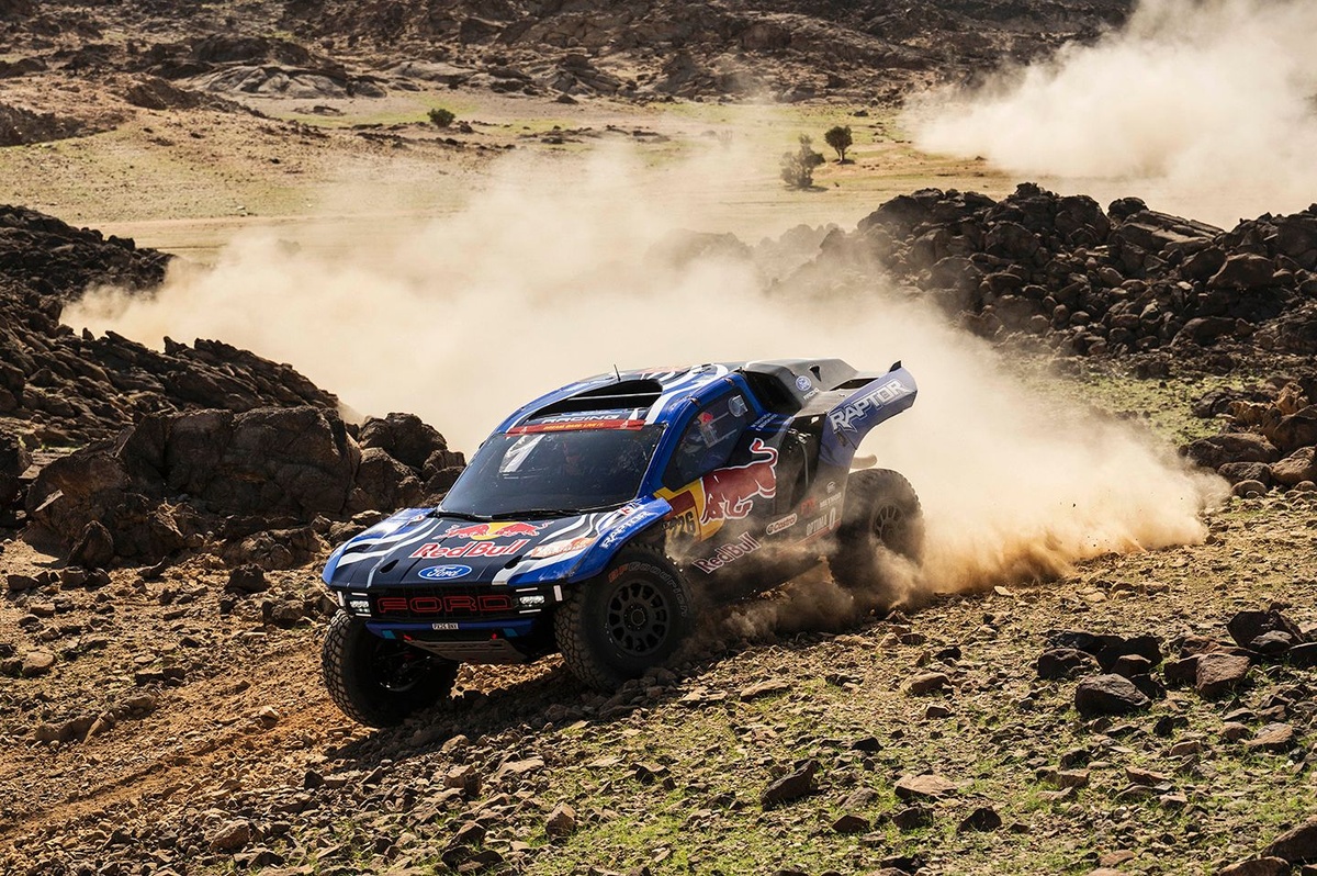 Dakar 2026: Mattias Ekstrom leads Ford 1-2 in Prologue