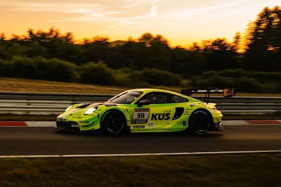 Ayhancan'ın takımı Manthey Racing Nürburgring 24 Saat'e erken veda