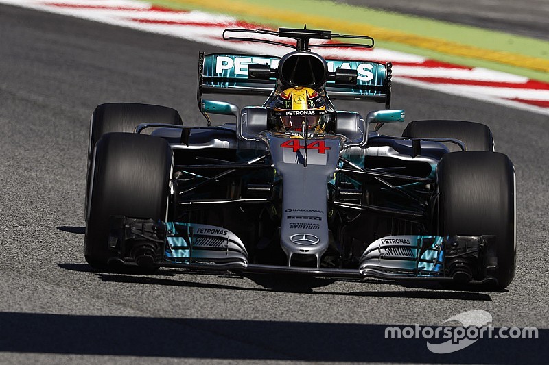 Barcellona, Libere 2: Mercedes davanti, ma Ferrari molto più vicine
