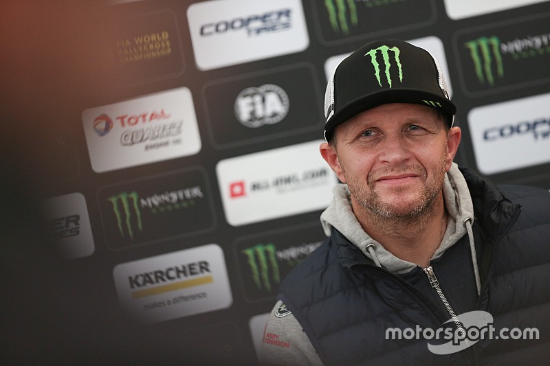 Un Solberg héroïque en tête avant les demi-finales