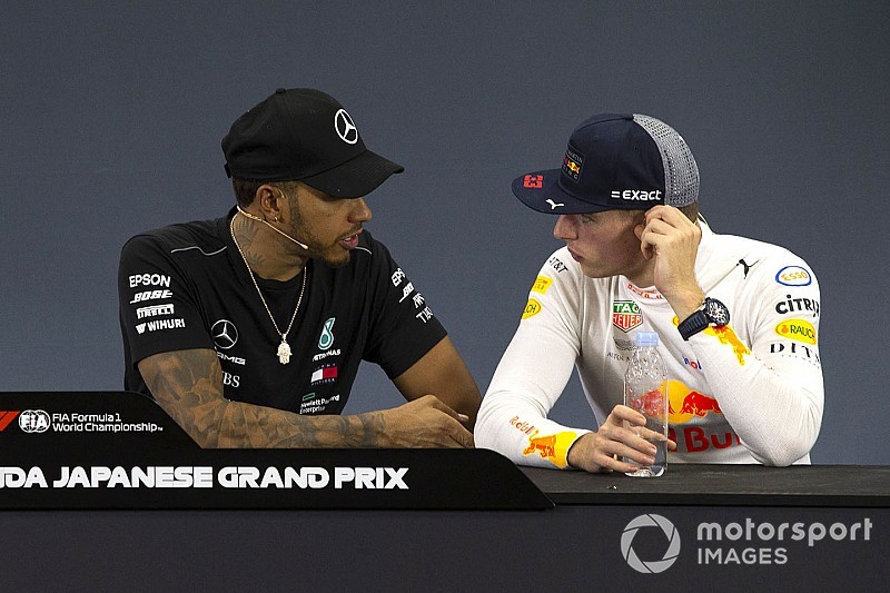 Verstappen számára túl veszélyes az, amiket Hamilton csinál