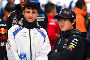 F1: Red Bull adia decisão sobre futuro companheiro de Verstappen
