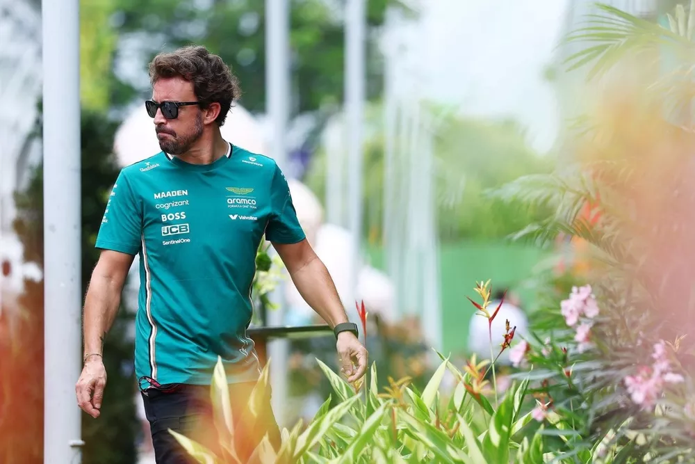 Fernando Alonso, Aston Martin Racing