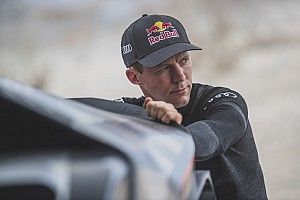 Ekström: "Aprendo todos los días de Sainz y Peterhansel"