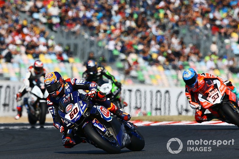 WSBK Magny-Cours: Kersvers kampioen Rea wint, podium Van der Mark