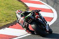 Rea, el mejor del viernes en Portimao a pesar de una ca&iacute;da