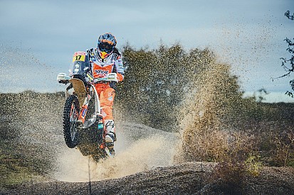 El calvario de Laia Sanz para participar en el Dakar 2019