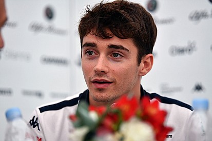 Leclerc: Ferrari'ye "iki numara" olmak için gitmiyorum