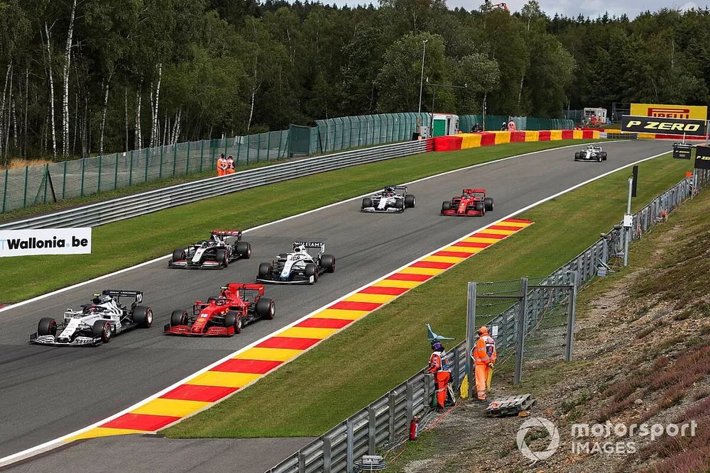 Pierre Gasly, AlphaTauri AT01, Charles Leclerc, Ferrari SF1000, George Russell, Williams FW43, Romain Grosjean, Haas VF-20, Daniil Kvyat, AlphaTauri AT01, and Sebastian Vettel, Ferrari SF1000, during Qualifying