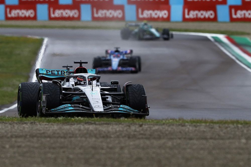 George Russell, Mercedes W13, Fernando Alonso, Alpine A522