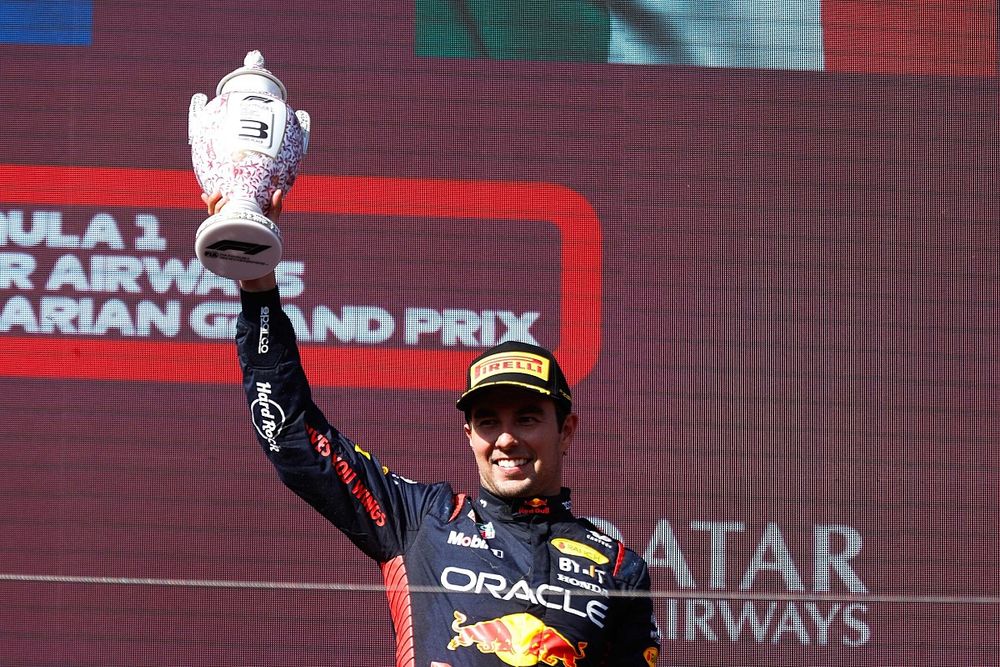 Podio: tercer lugar Sergio Pérez, Red Bull Racing