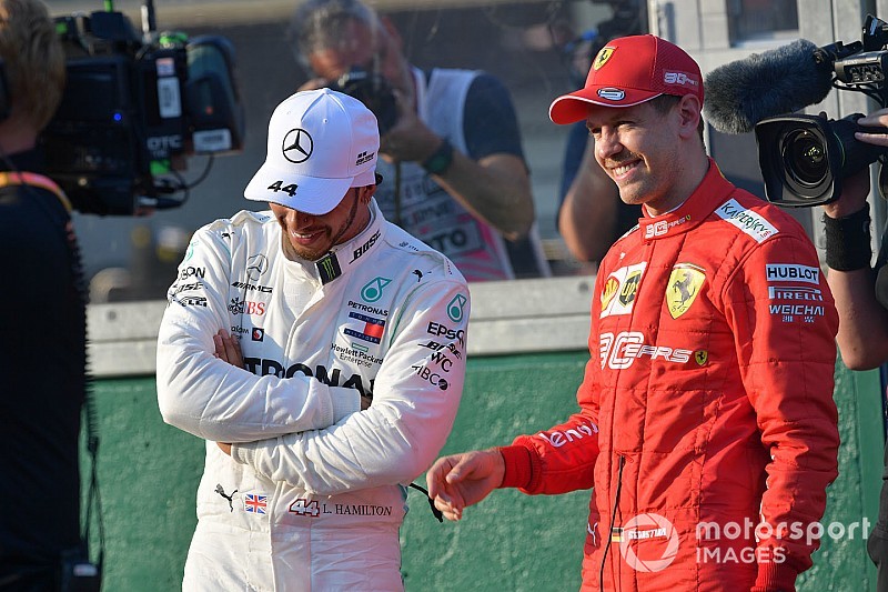 Ennyivel kapott ki Vettel az időmérőn Hamiltontól: videón az onboard