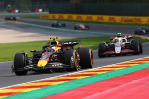 レッドブル角田裕毅、ピットストップの“連絡ミス”でF1ベルギーGP
