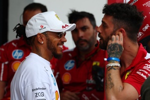 Hamilton compara su inicio con Ferrari con sus "primeros seis ...