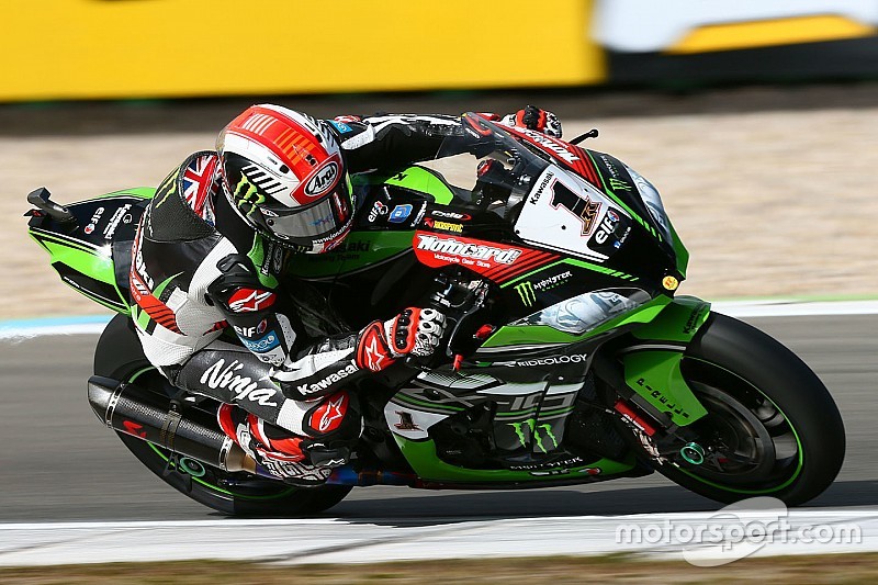 Assen WSBK Rea beats Sykes by 0025s to complete double Assen WSBK Rea beats Sykes by 0025s to complete double ~ Assenti Wasbak_155029