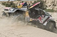 Carlos Sainz califica de dif&iacute;cil el inicio del Dakar