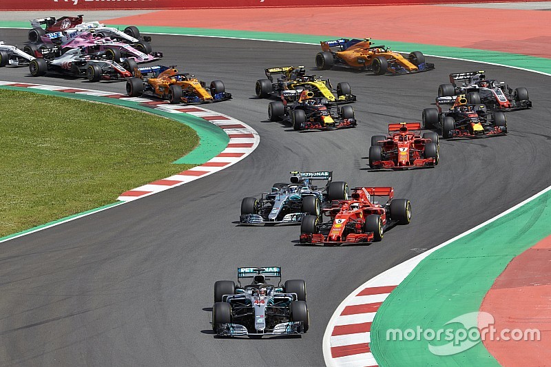 La F1 devrait supprimer la moitié de l'appui aéro, selon Tost