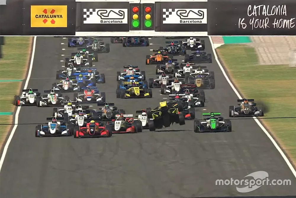 Race 2 start action