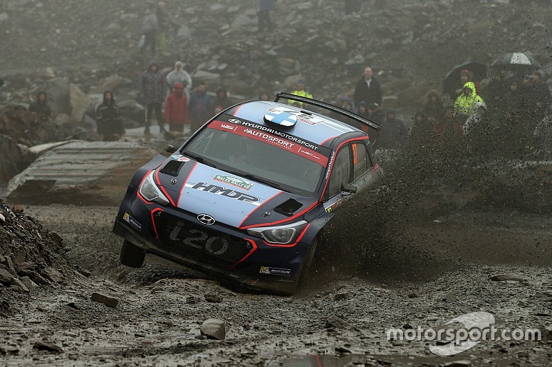 Fotogallery WRC: gli scatti più belli del Rally del Galles GB vinto da Ogier