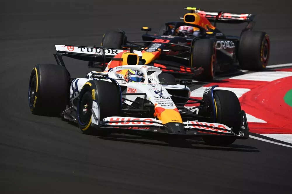 Liam Lawson, Red Bull Racing, Isack Hadjar, RB F1 Team