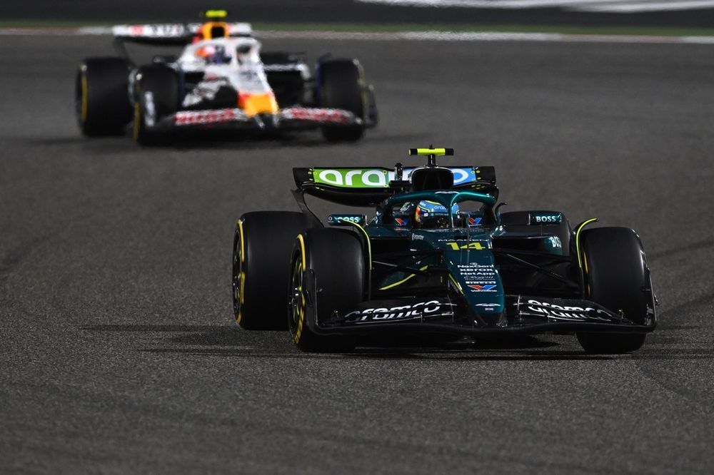 Liam Lawson, Racing Bulls Team, Fernando Alonso, Aston Martin Racing