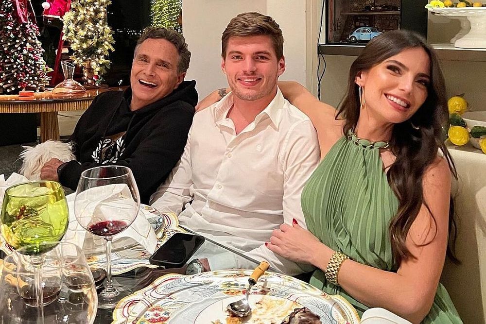 Verstappen e a família Piquet no Natal. Crédito: Instagram @kellypiquet