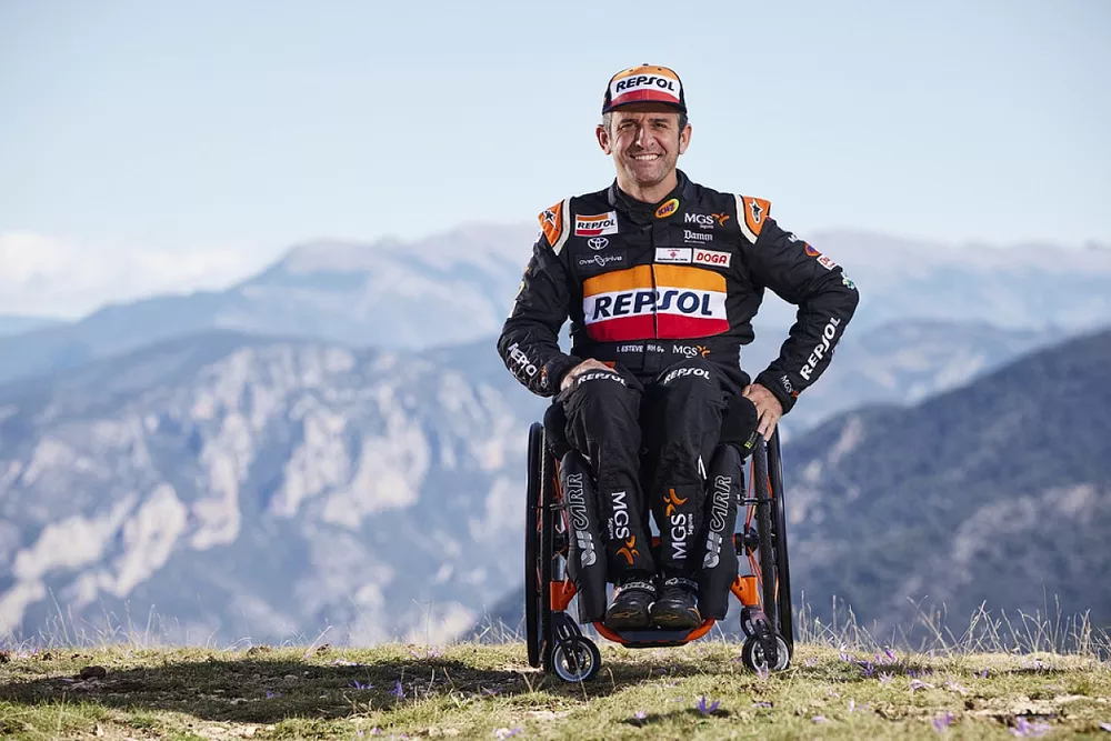 Presentaci&oacute;n de Isidre Esteve para el Dakar 2022.