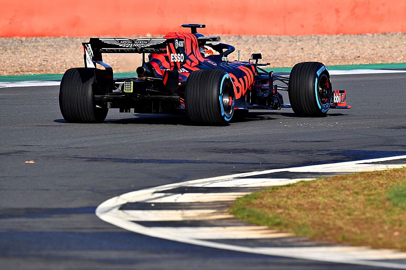 レッドブル・ホンダRB15、シェイクダウン成功……開幕に向け重要なプロセス