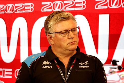 Szafnauer saca pecho y se compara con la actual mala racha de Alpine F1