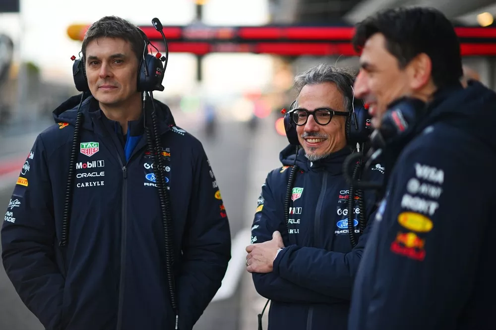 Laurent Mekies, director de Red Bull y Ben Waterhouse, ingeniero jefe de rendimiento de Red Bull