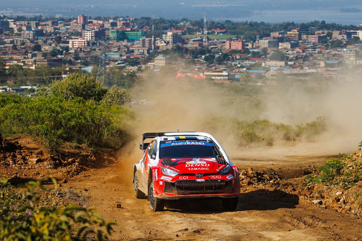 Solberg une seconde devant Ogier au Safari Rally !