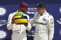 Hamilton no recibió un casco original de carrera de Senna