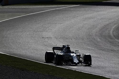Cómo afectará el nuevo asfalto del Circuit de Barcelona a los test de F1