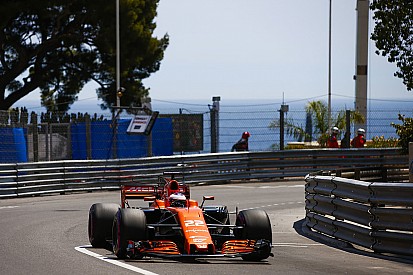 Ubah set-up mobil, Button akan start dari pit lane