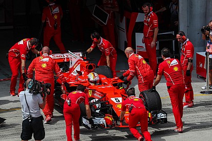У Ferrari розповіли, з чим будуть пов'язані перестановки в колективі