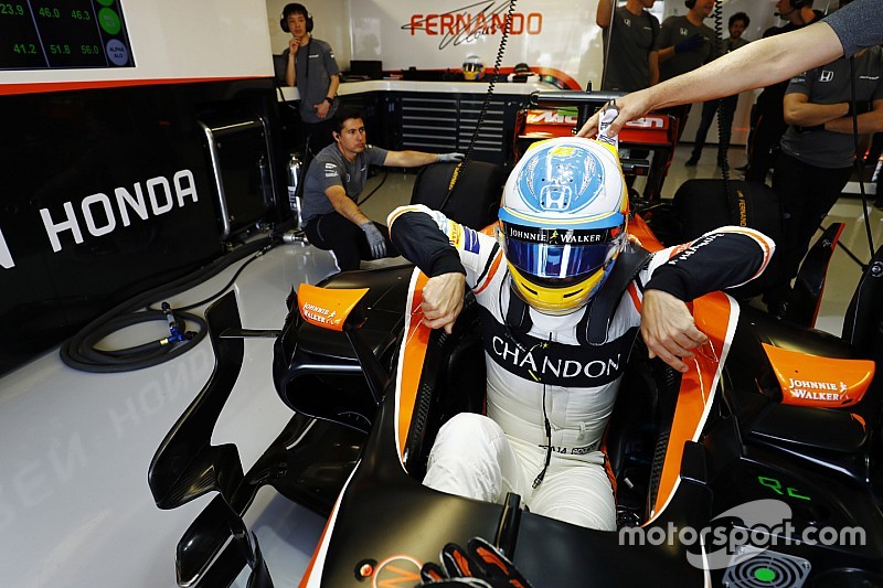 EL1 - Hamilton en tête, Alonso en panne