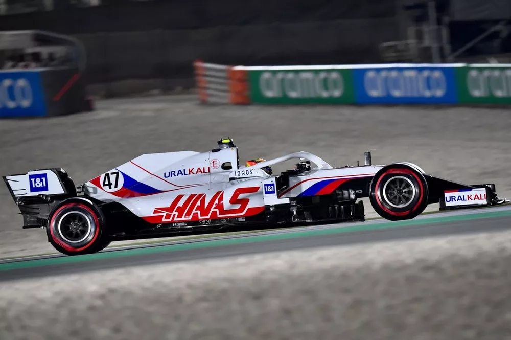 Mick Schumacher, Haas VF-21