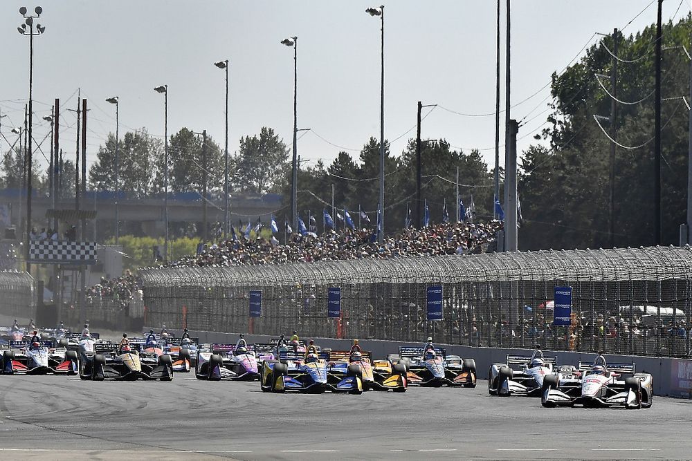 Josef Newgarden, Team Penske Chevrolet, Will Power, Team Penske Chevrolet, Alexander Rossi, Andretti Autosport Honda