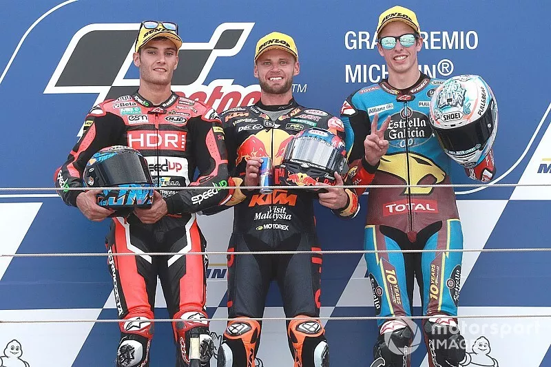 Podium : le vainqueur Brad Binder, KTM Ajo, le deuxi&egrave;me Jorge Navarro, Speed Up Racing, le troisi&egrave;me Alex Marquez, Marc VDS Racing
