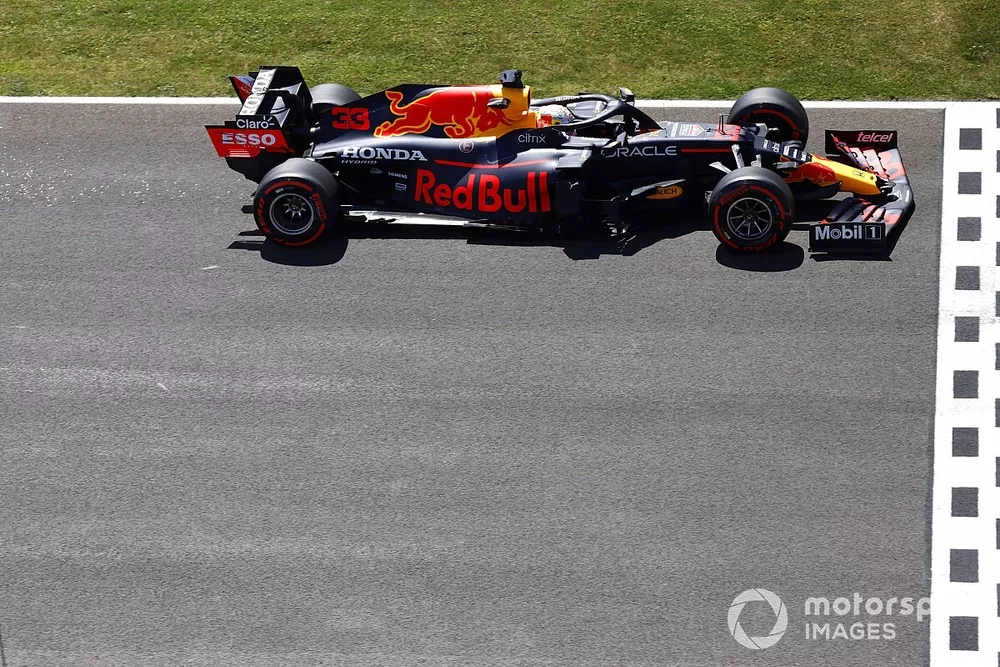 Max Verstappen, Red Bull Racing RB16B