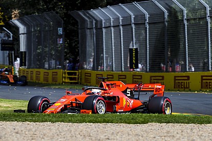 Vettel, entre la falta de confianza y la sorpresa por Mercedes